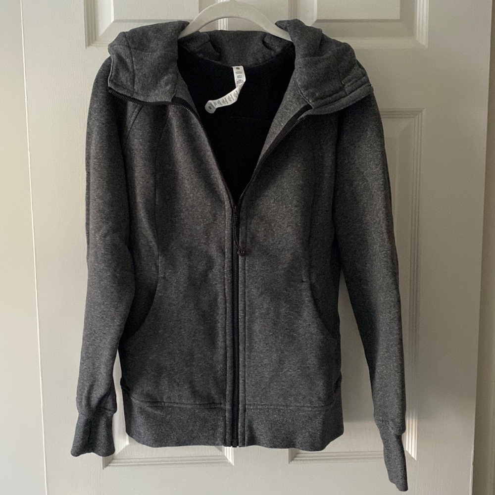 NEVER WORN lululemon non oversized scuba in dark heathered grey